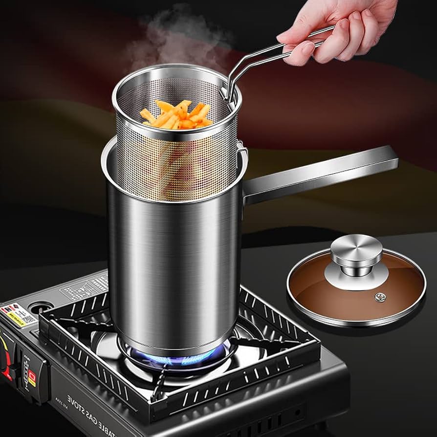 Stainless steel fryer, French fries and chicken wings, household small oil pot with filter screen.